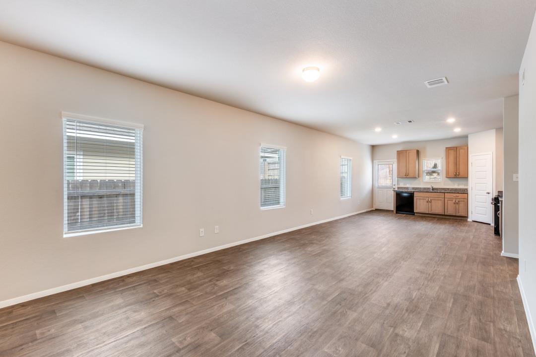 11801 Murano Dr, Austin, TX 78747