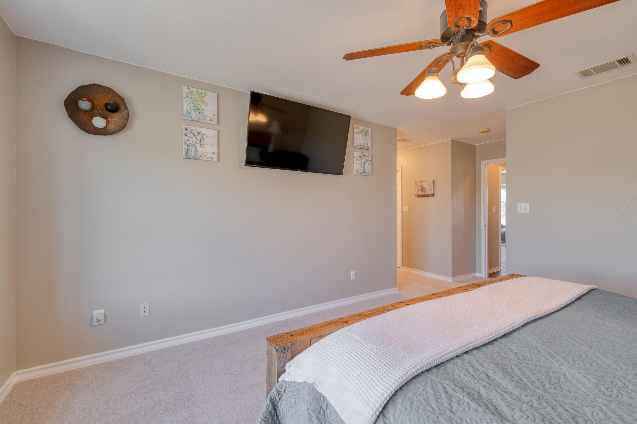 154 Three Oaks Ln, Bastrop, TX 78602