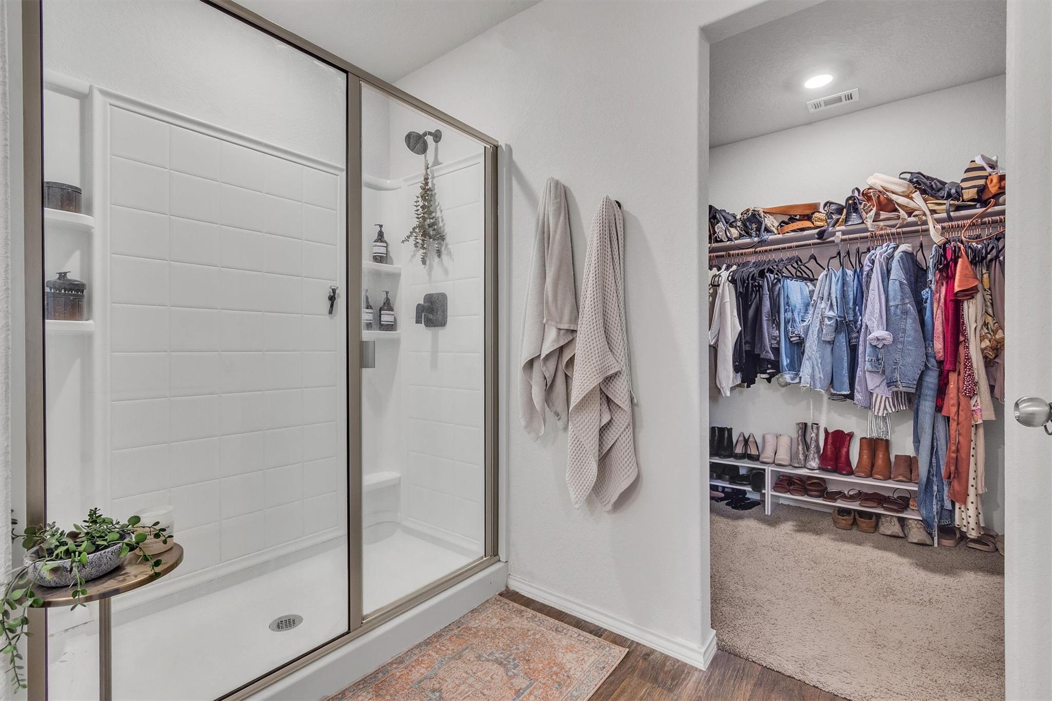 204 Calgary Ln, San Marcos, TX 78666