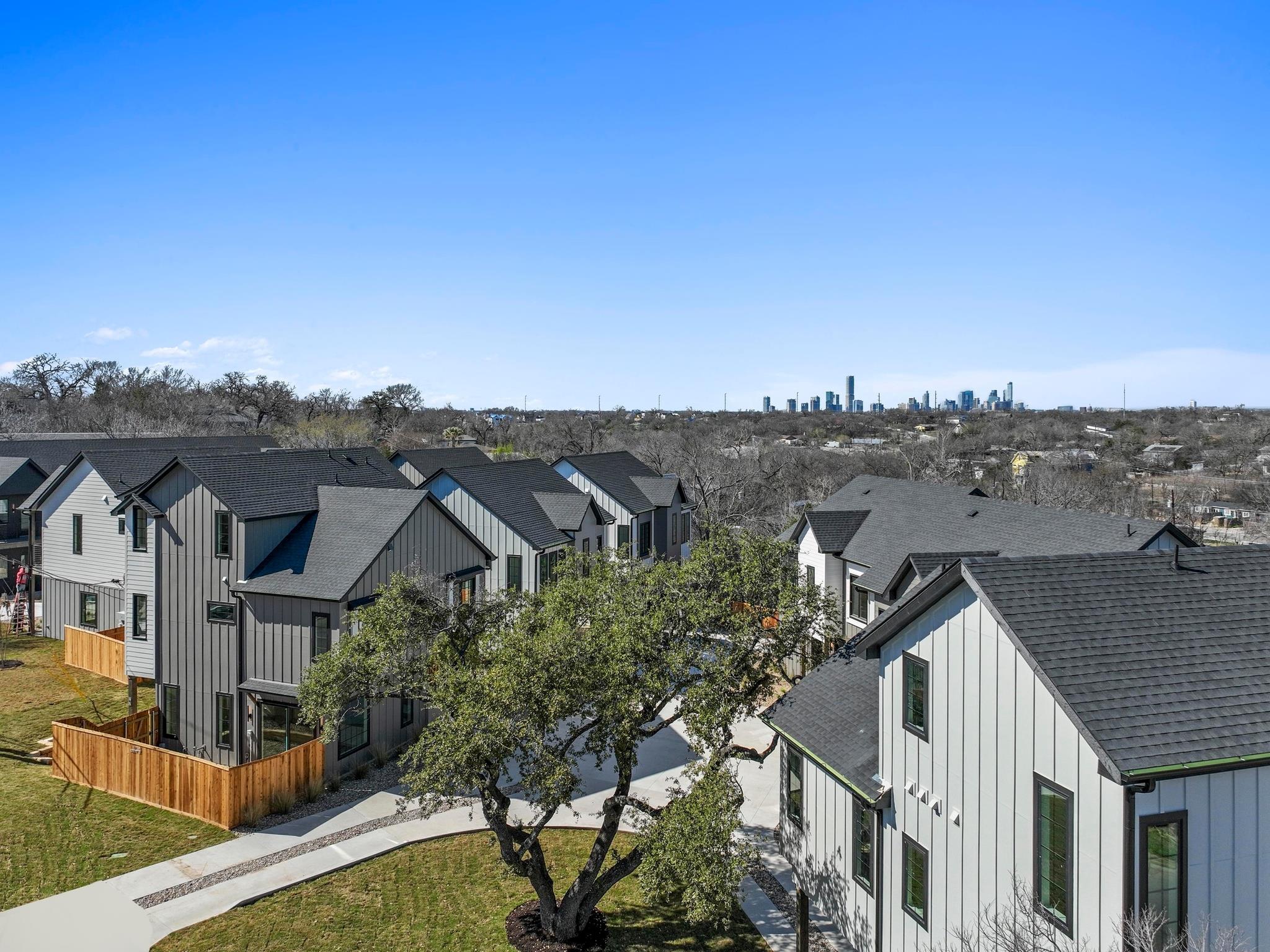 1736 Bunche Rd # B1, Austin, TX 78721