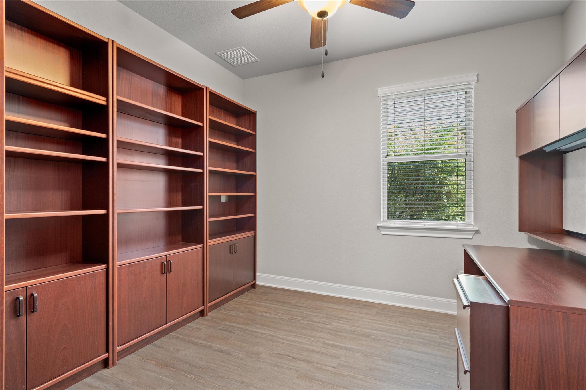 3241 Aurelia Ln, Round Rock, TX 78665