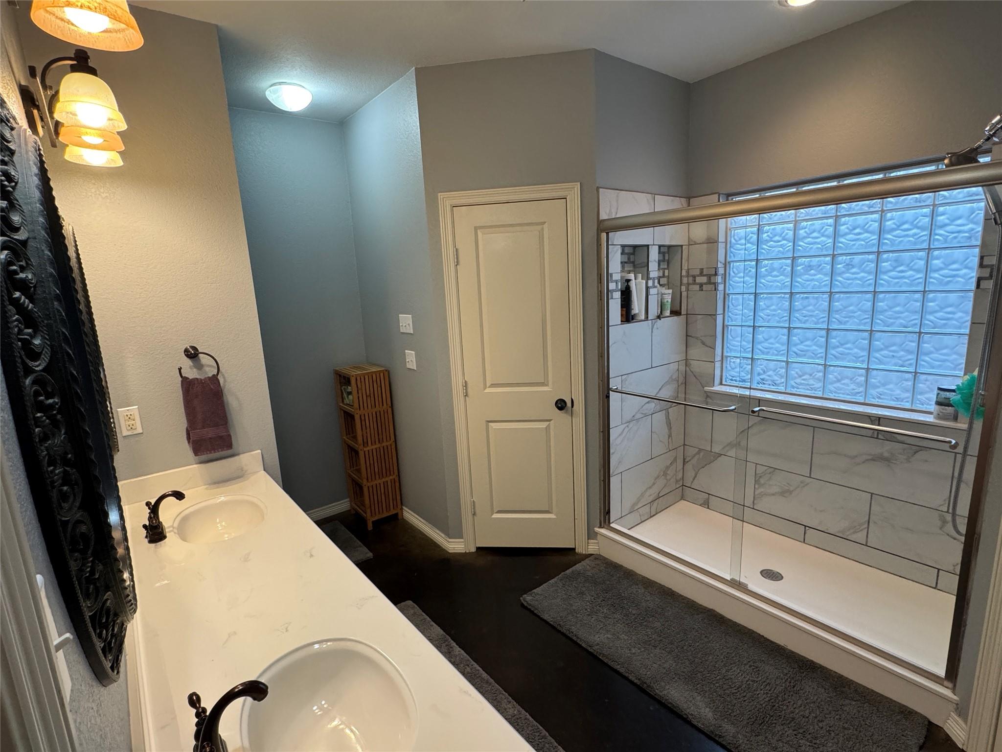 226 HCR 3321, Hubbard, TX 76648