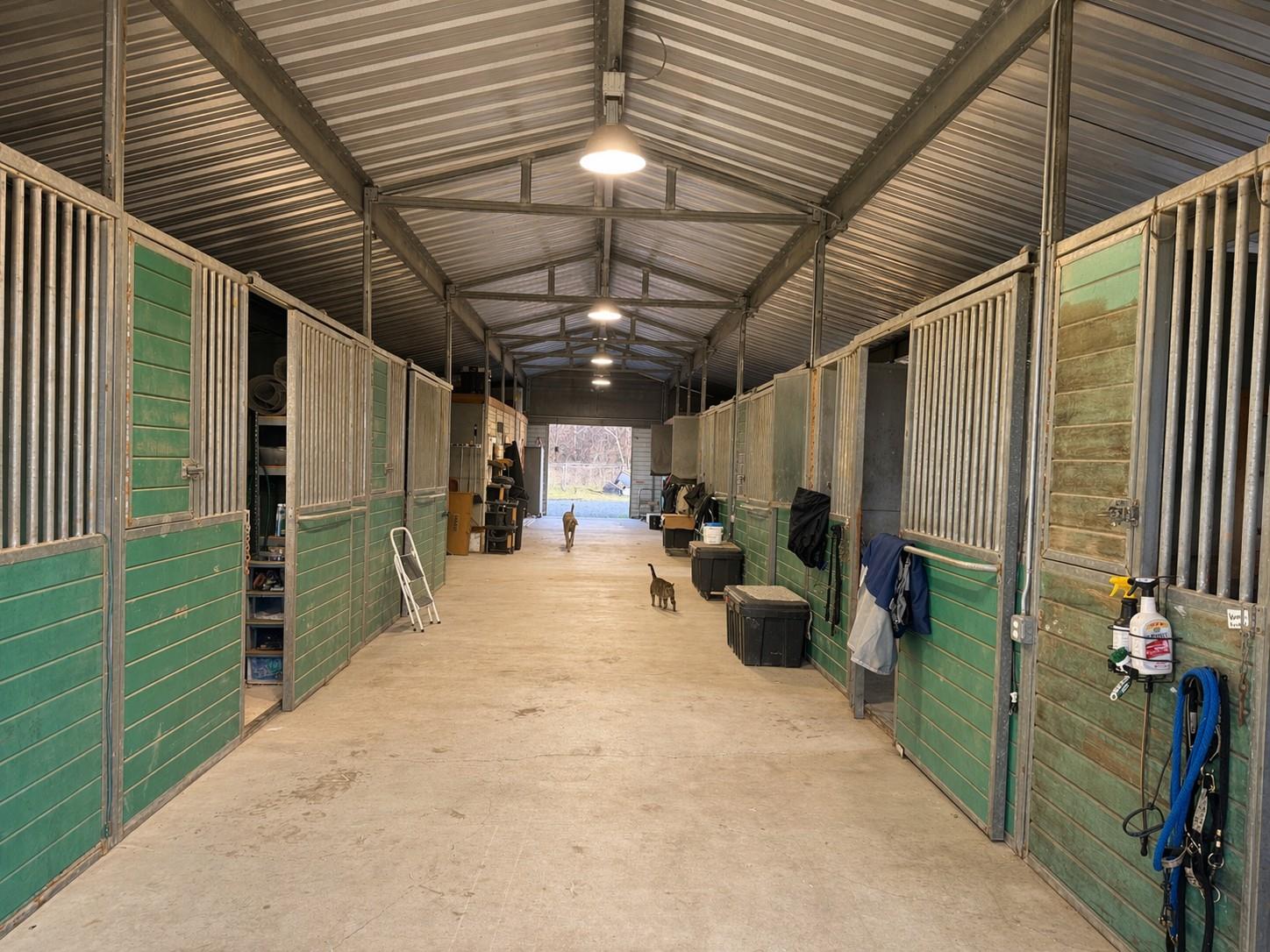 226 HCR 3321, Hubbard, TX 76648