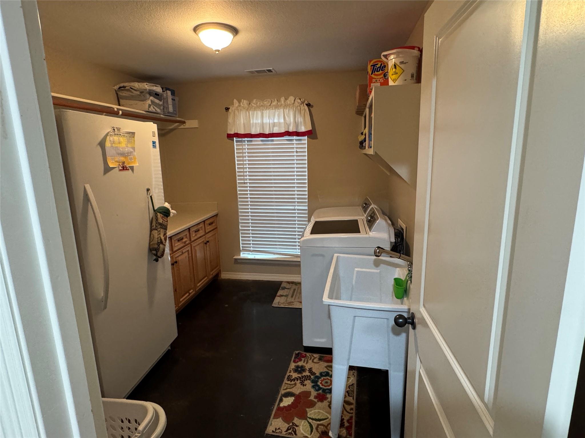 226 HCR 3321, Hubbard, TX 76648