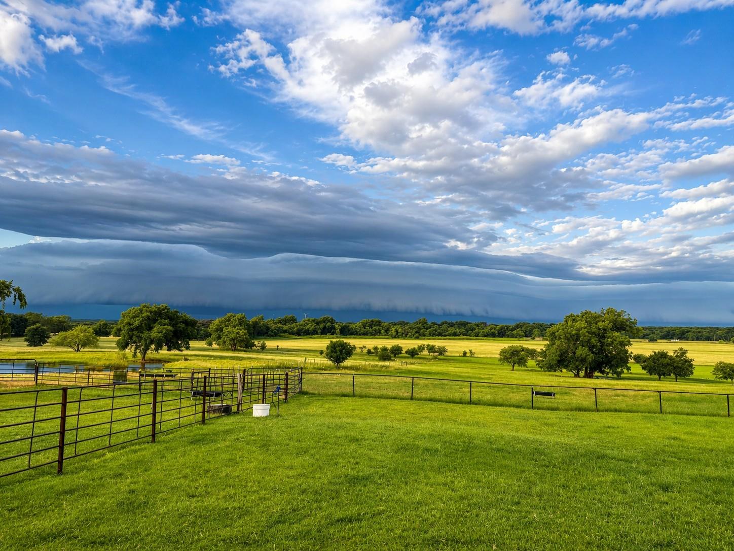 226 HCR 3321, Hubbard, TX 76648