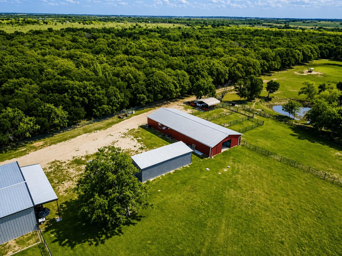 226 HCR 3321, Hubbard, TX 76648