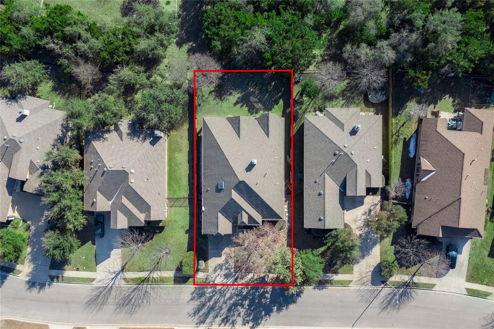 22325 Rock Wren Rd, Spicewood, TX 78669