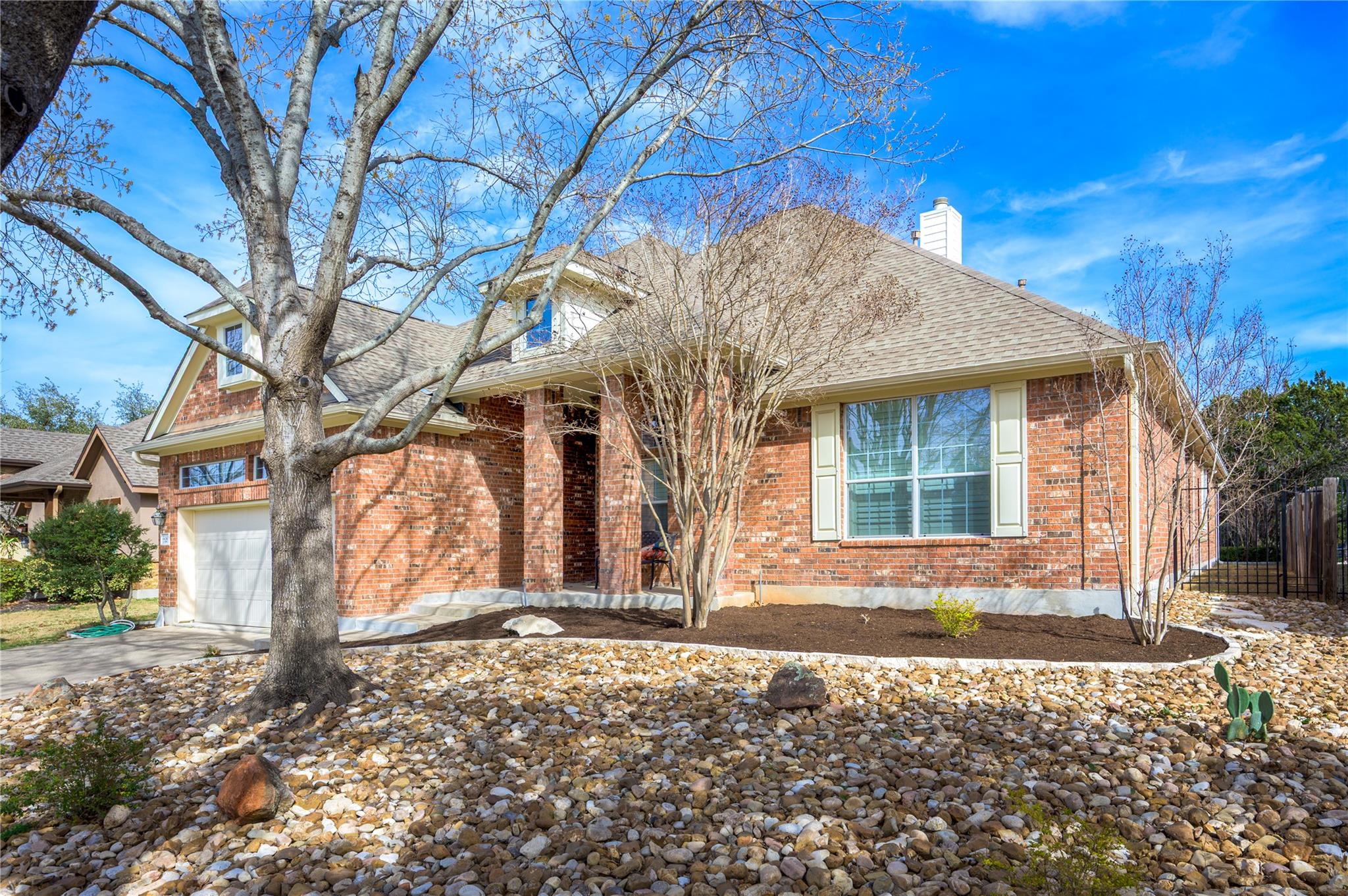 22325 Rock Wren Rd, Spicewood, TX 78669