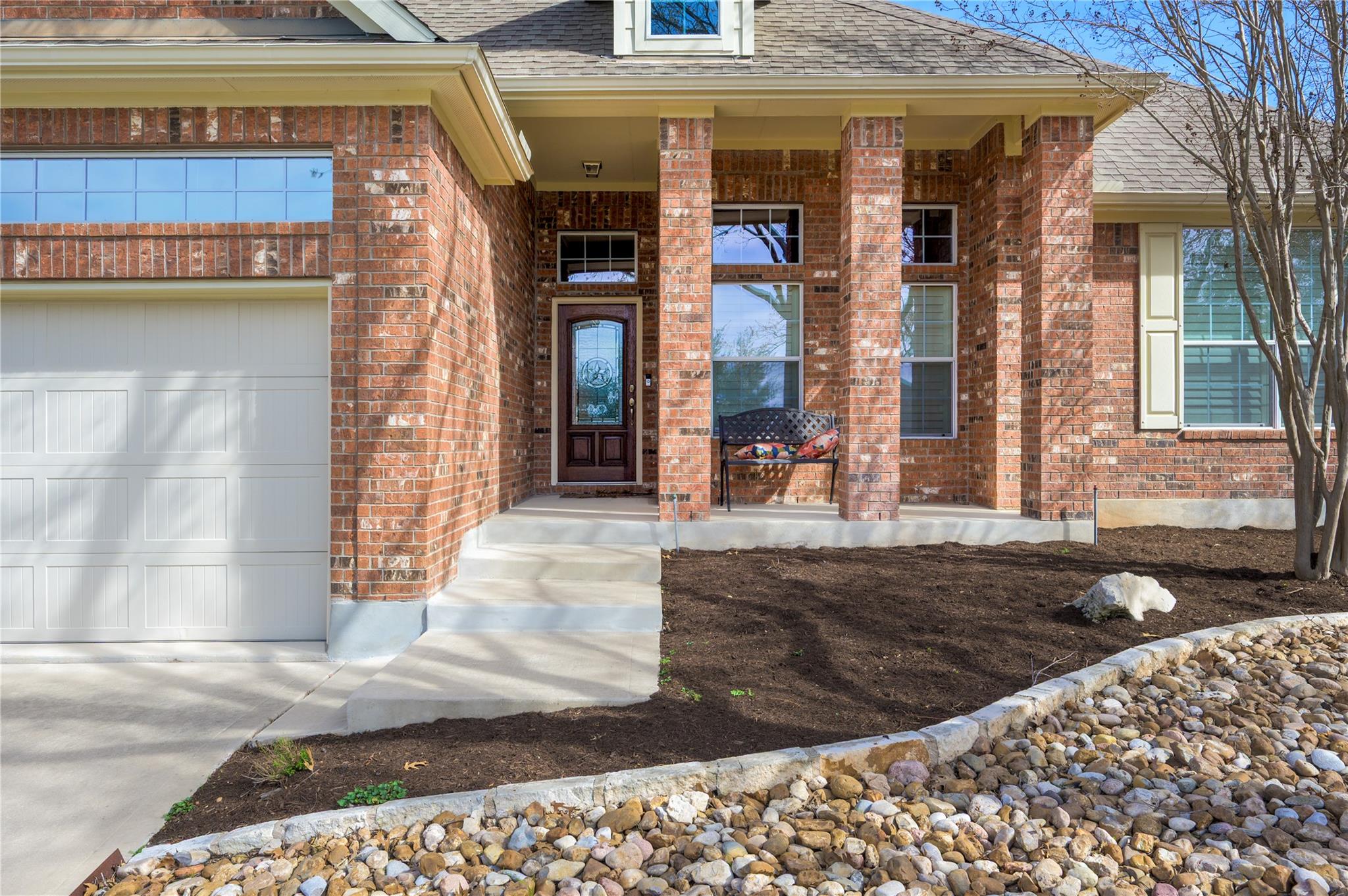 22325 Rock Wren Rd, Spicewood, TX 78669