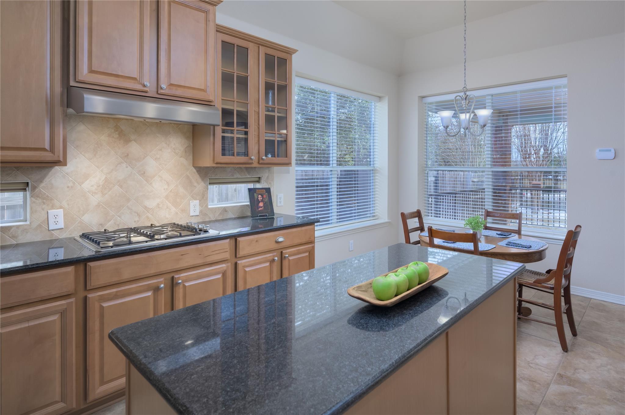 22325 Rock Wren Rd, Spicewood, TX 78669