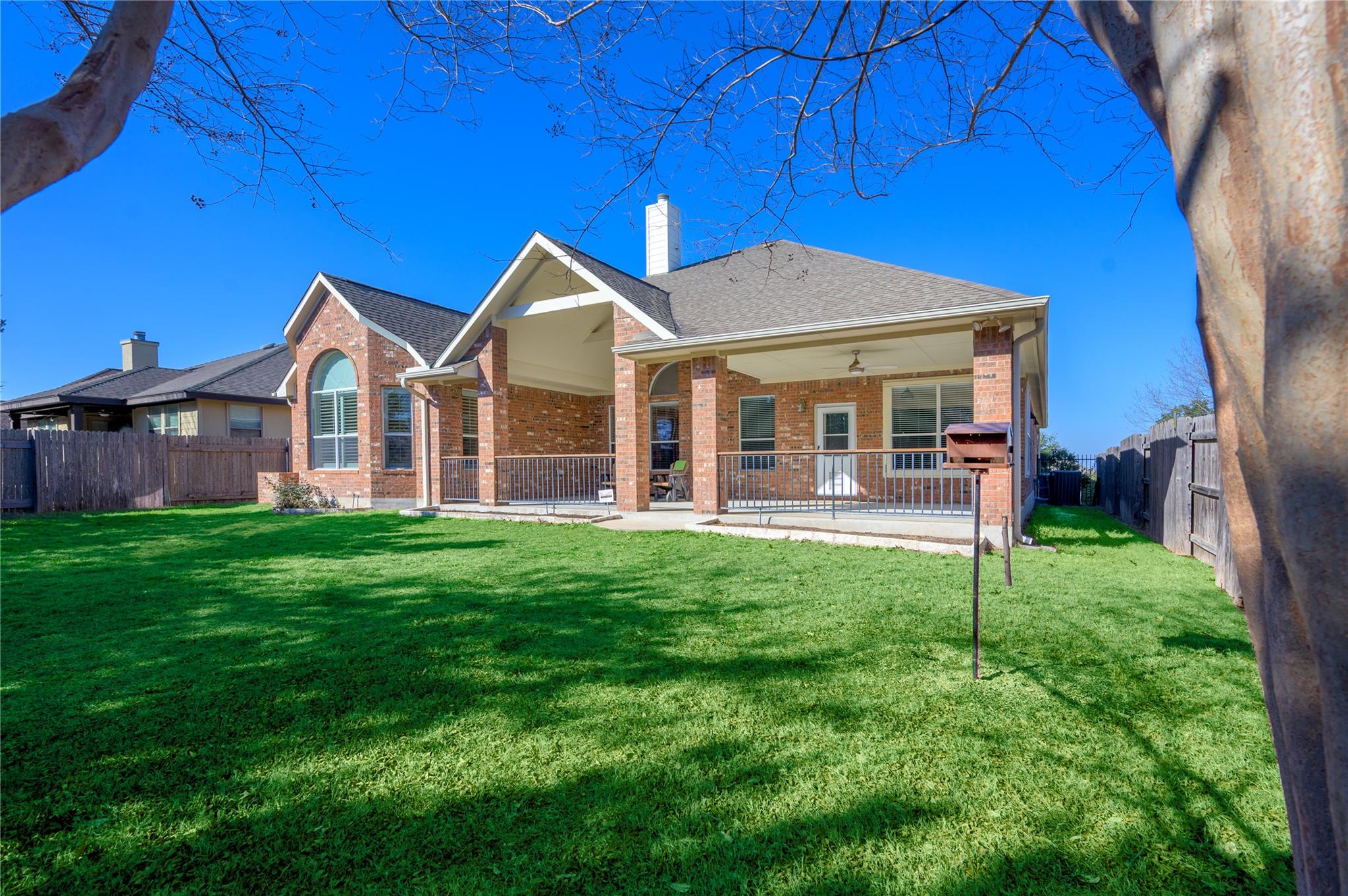 22325 Rock Wren Rd, Spicewood, TX 78669