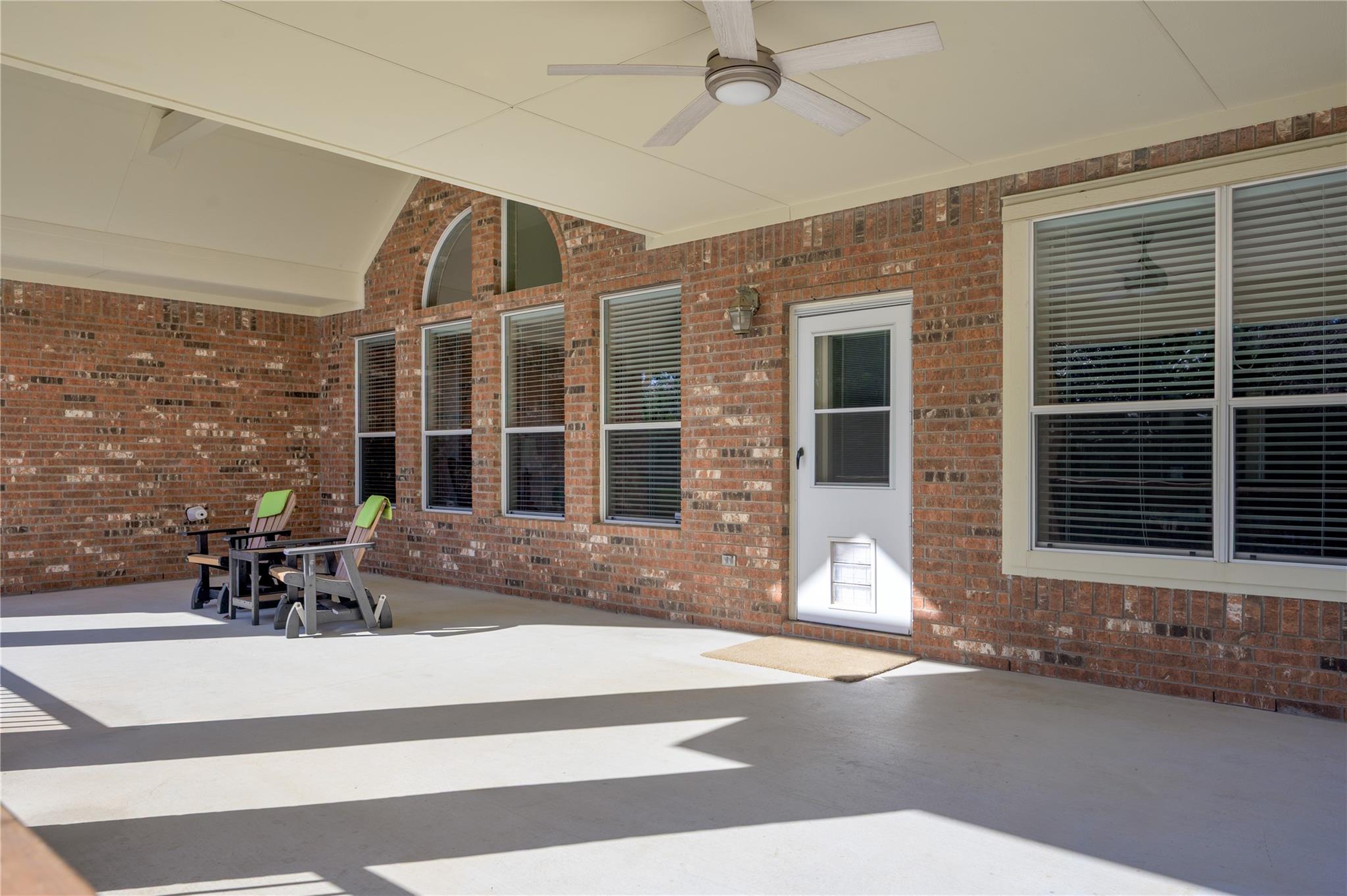 22325 Rock Wren Rd, Spicewood, TX 78669