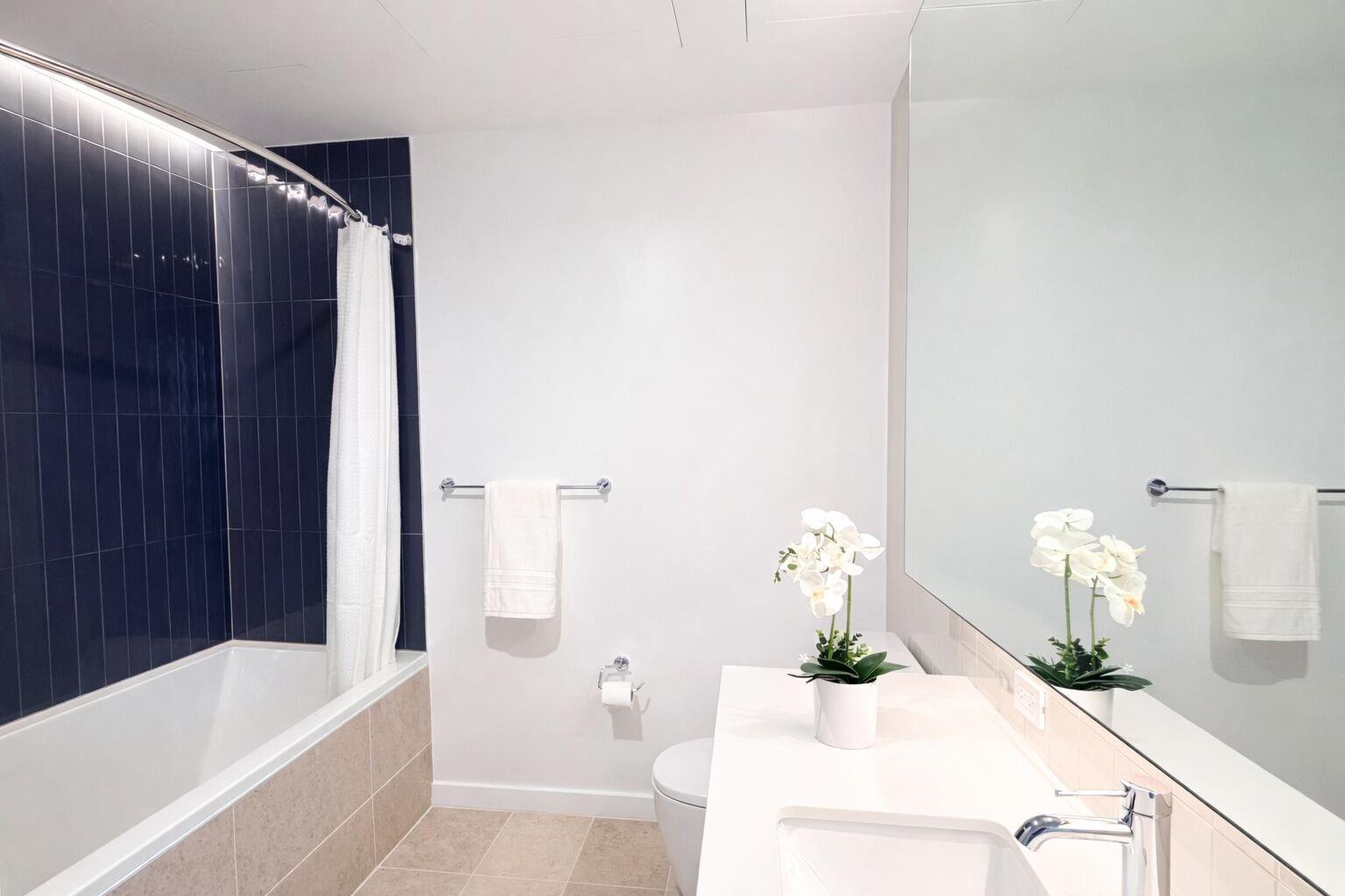 313 W 17th St # 2301, Austin, TX 78701