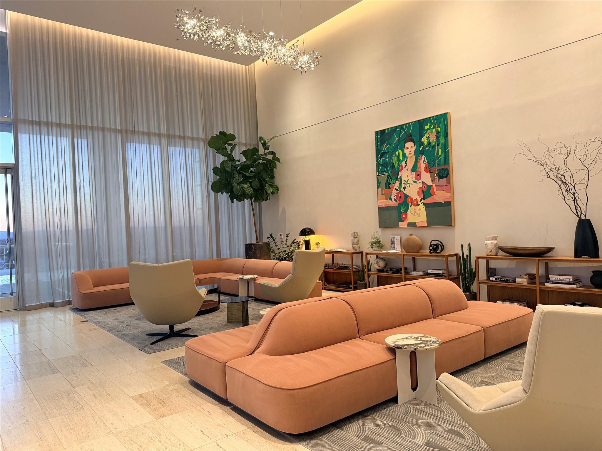 313 W 17th St # 2301, Austin, TX 78701