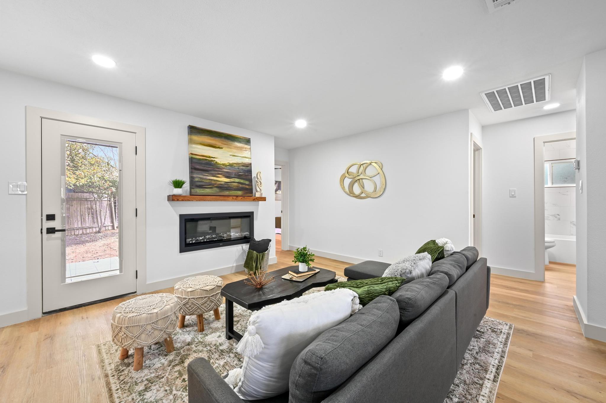 1804 Kendra Cv, Austin, TX 78757