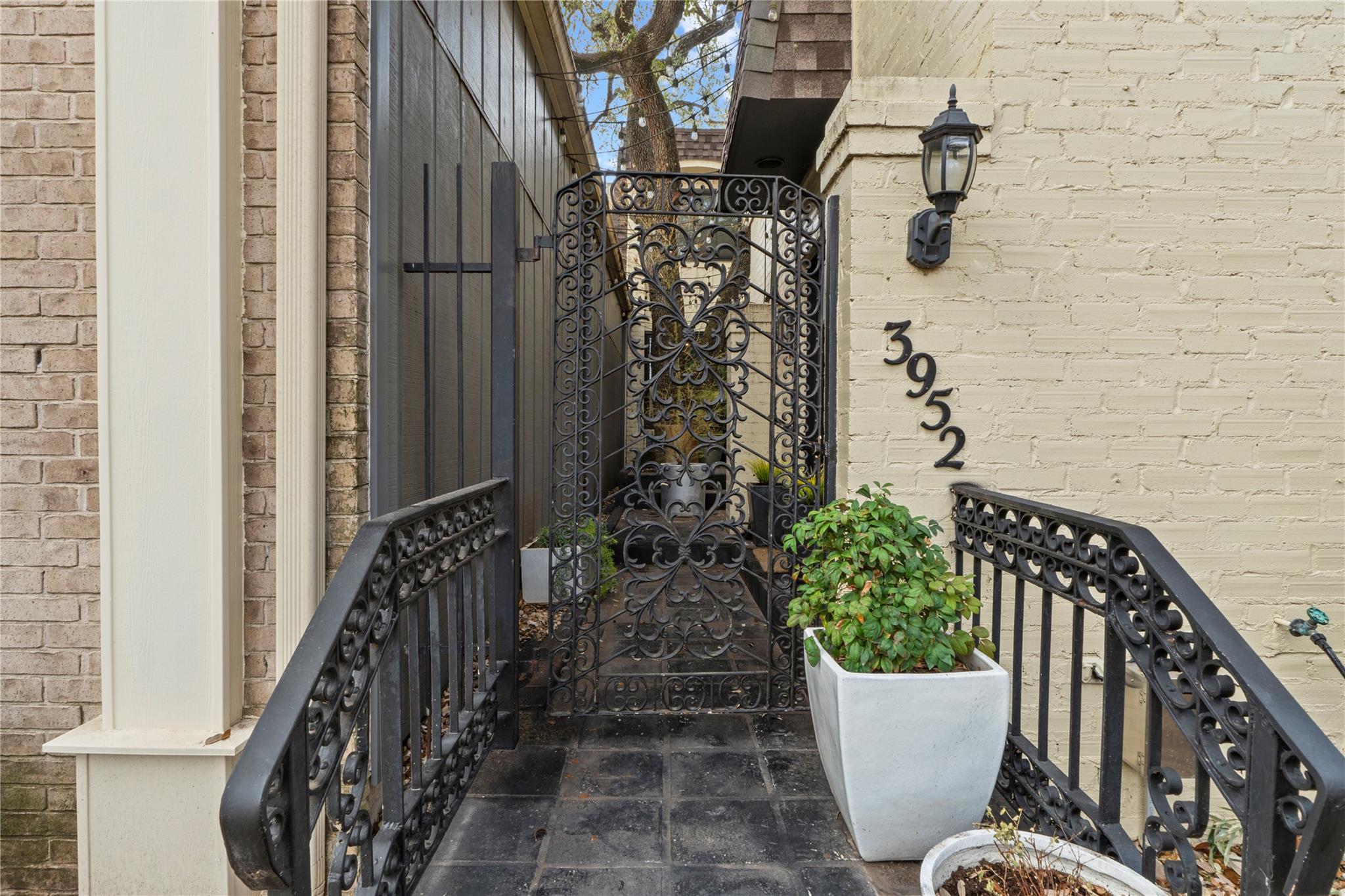 3952 Far West Blvd, Austin, TX 78731