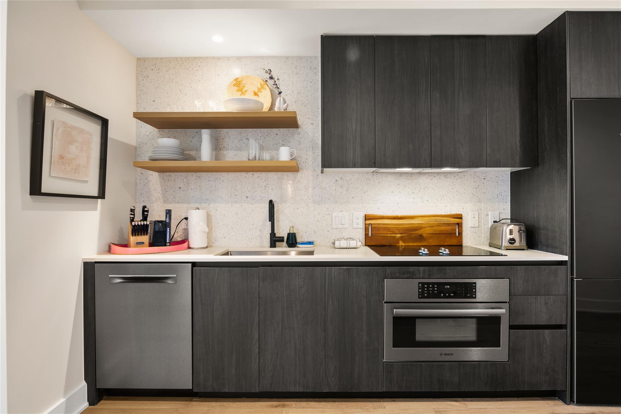 48 East Ave # 1102, Austin, TX 78701