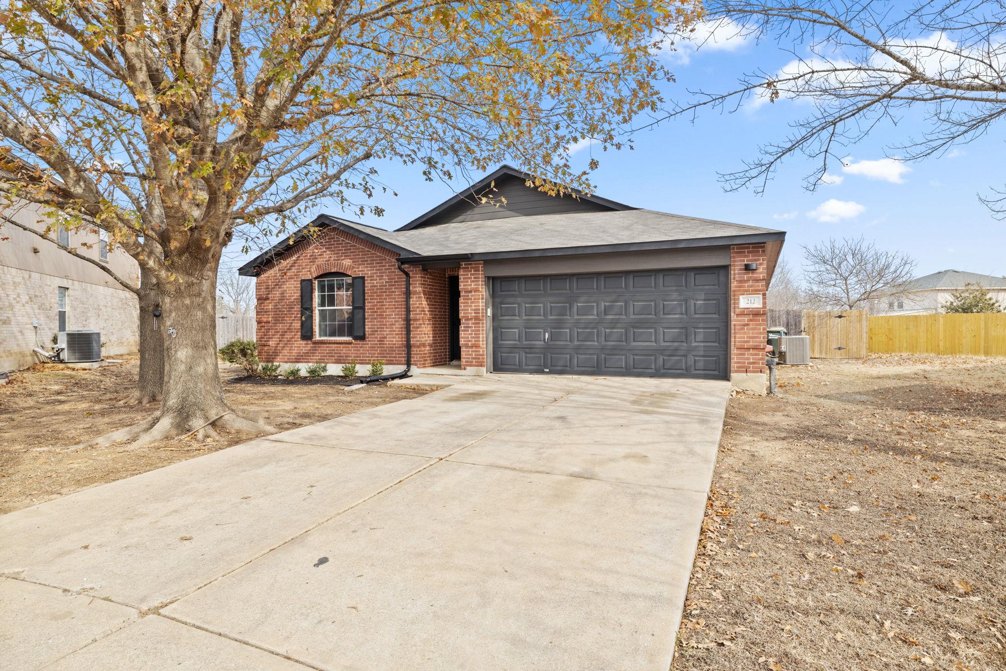 212 Meadow Park Dr, Georgetown, TX 78626