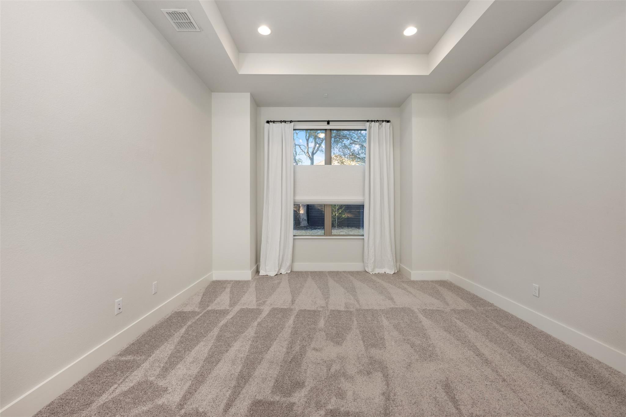 418 Raleigh Dr, Georgetown, TX 78633