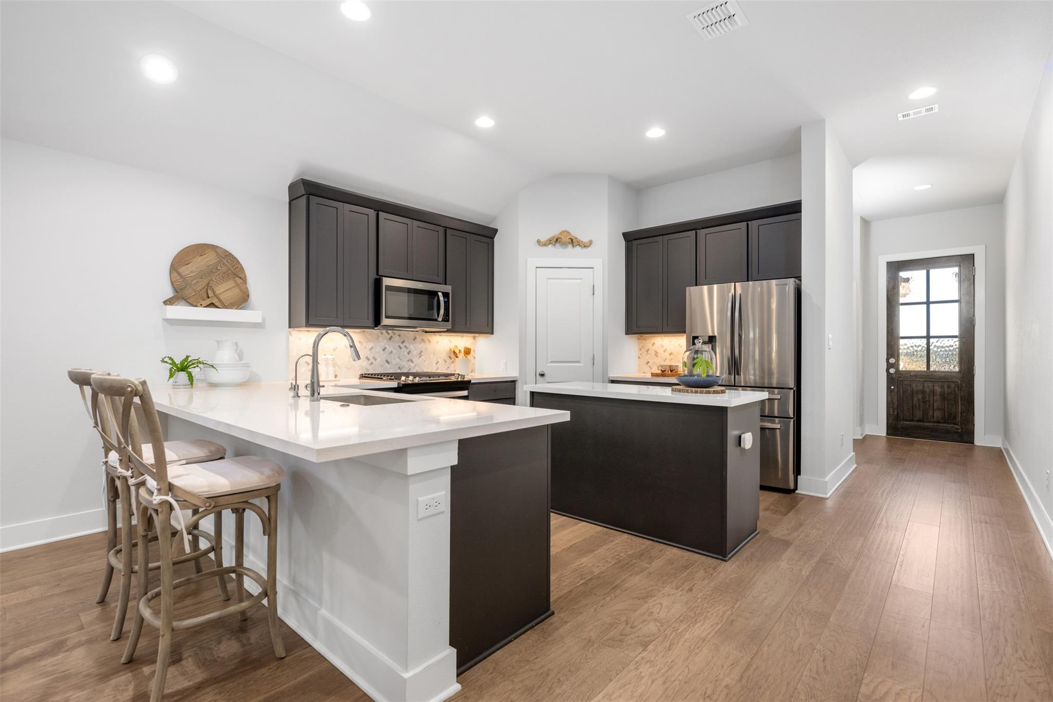 418 Raleigh Dr, Georgetown, TX 78633