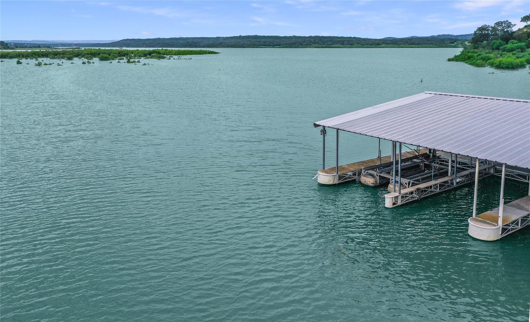 106 Center Cove II Loop, Spicewood, TX 78669