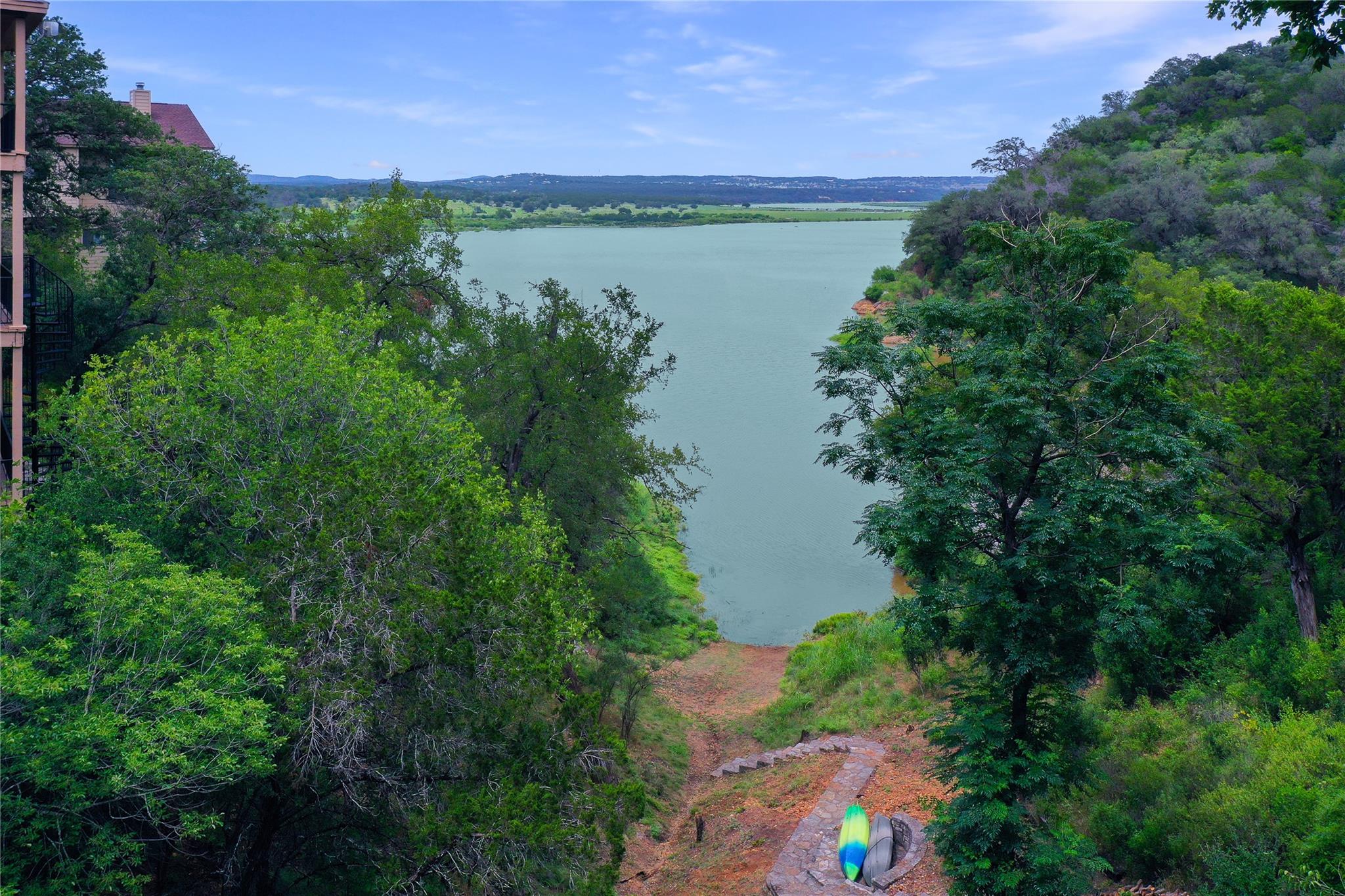 106 Center Cove II Loop, Spicewood, TX 78669