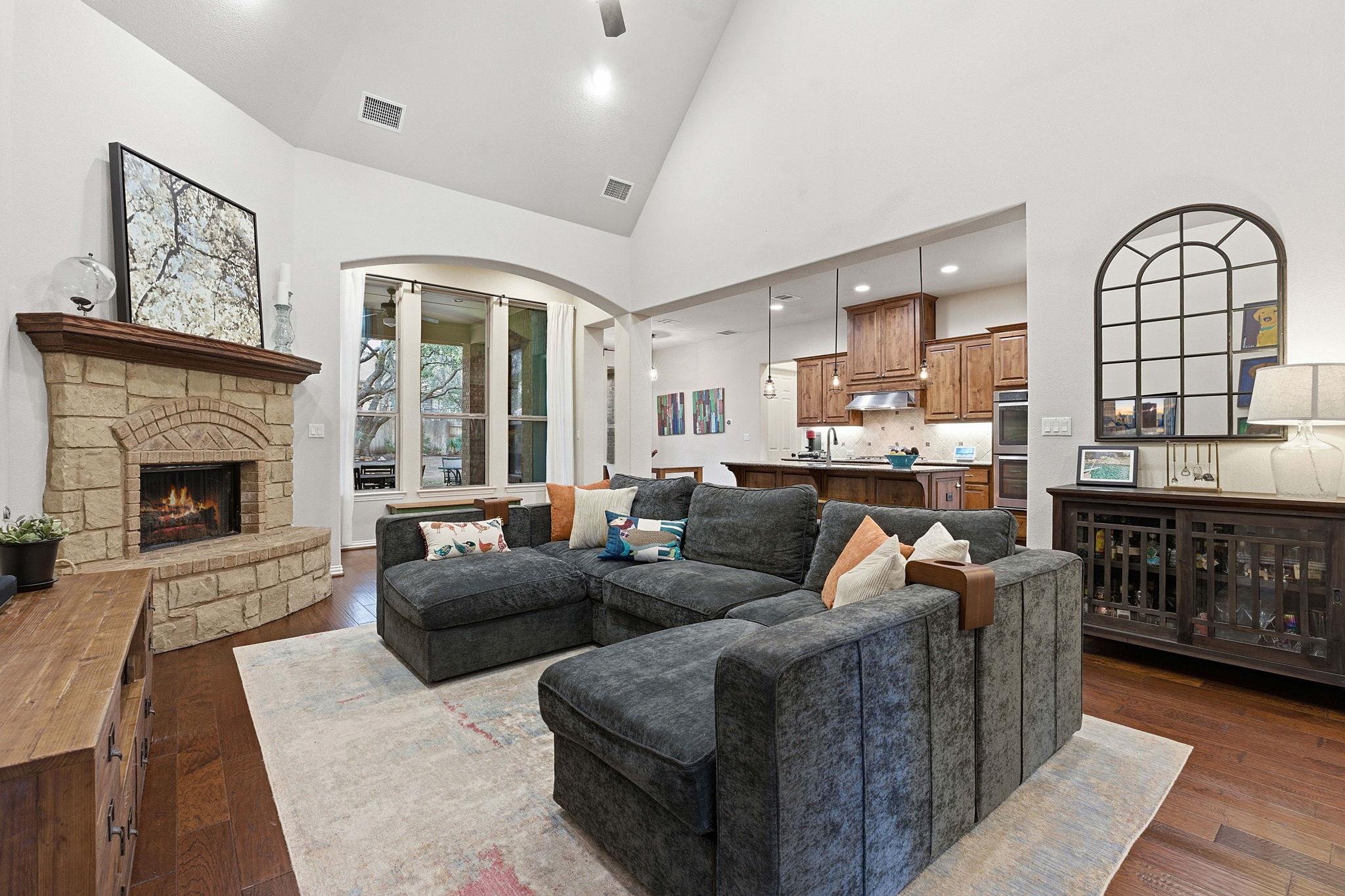 112 Guadalupe River Cv, Georgetown, TX 78628