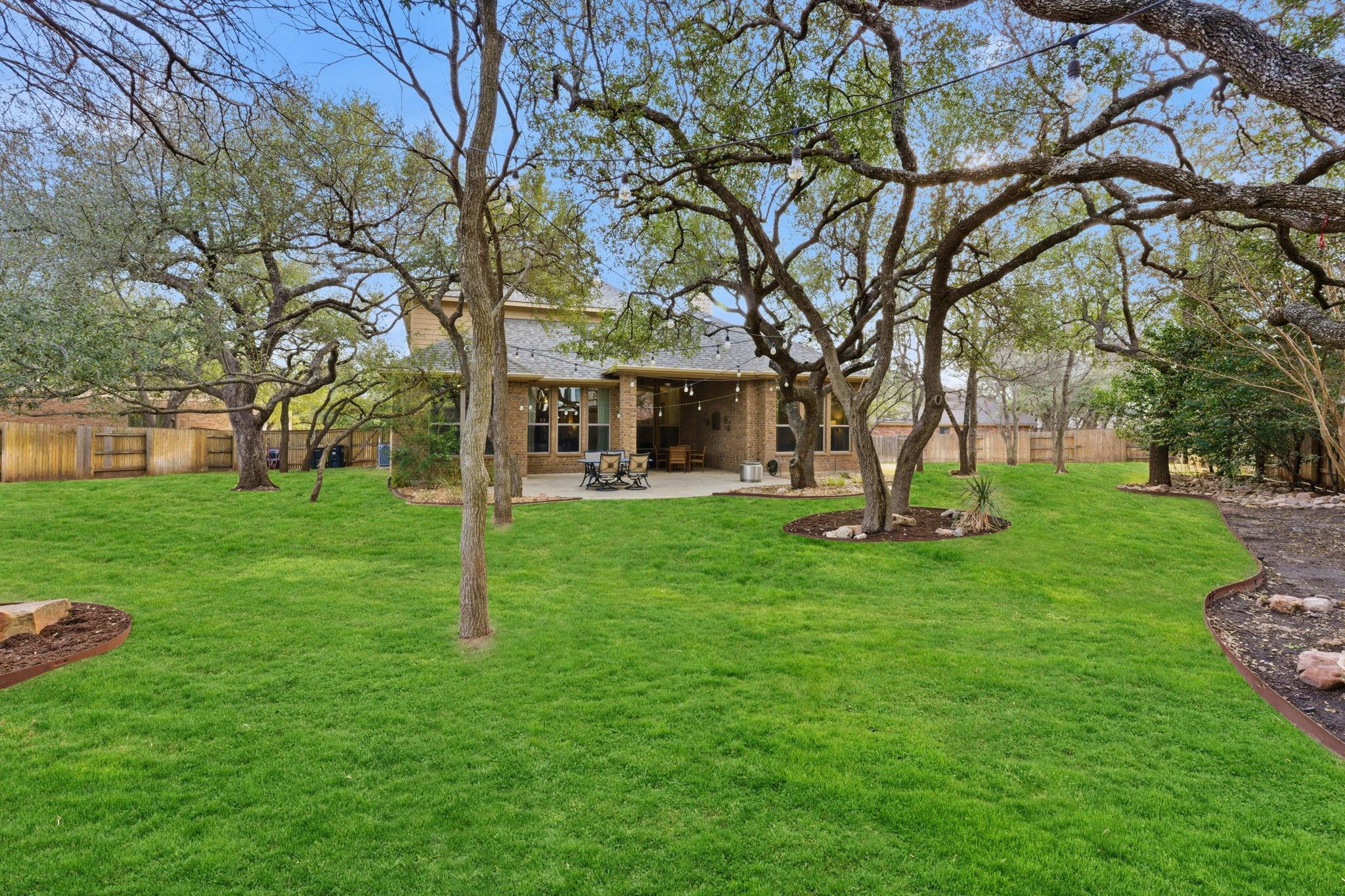 112 Guadalupe River Cv, Georgetown, TX 78628
