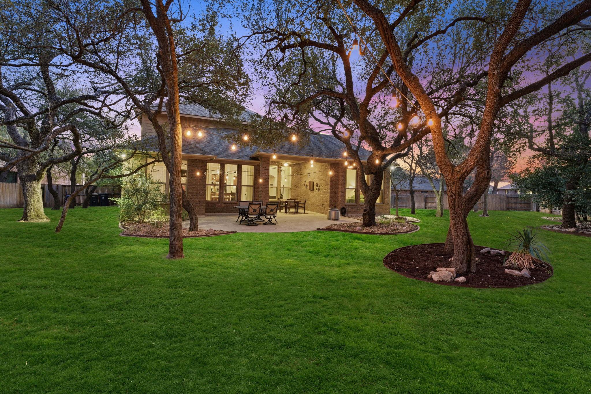 112 Guadalupe River Cv, Georgetown, TX 78628