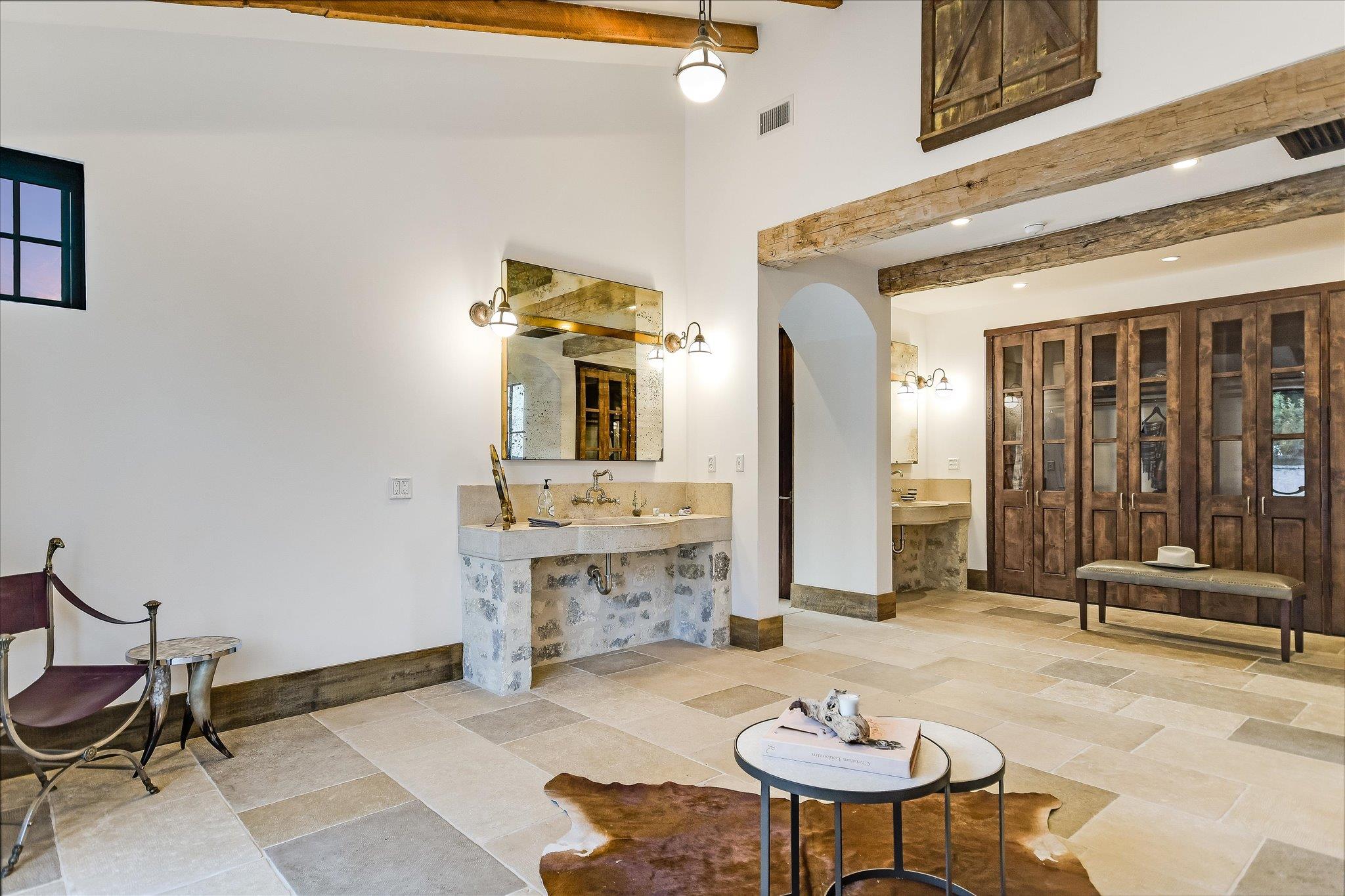 Dripping Springs, TX 78620