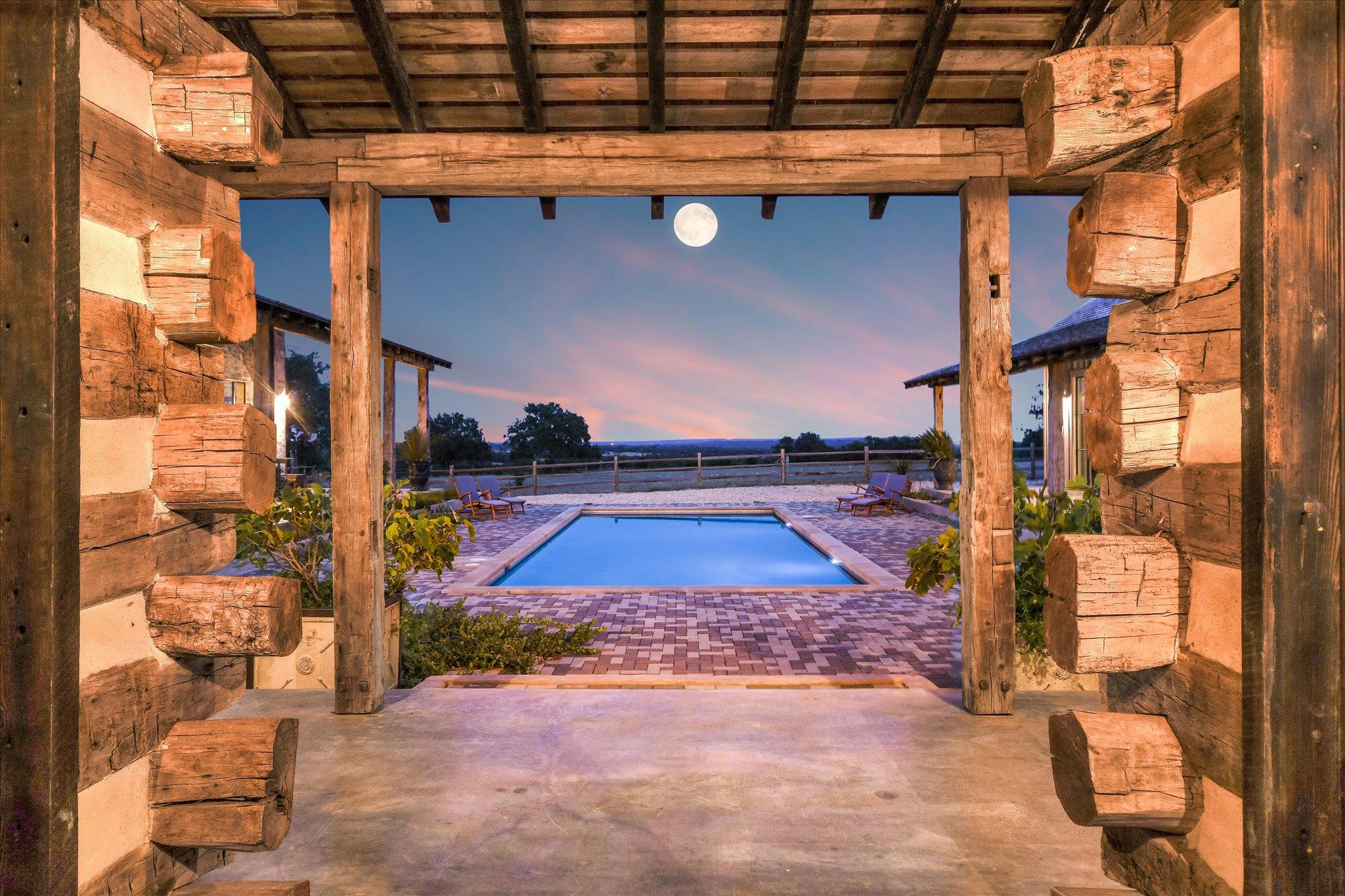 Dripping Springs, TX 78620