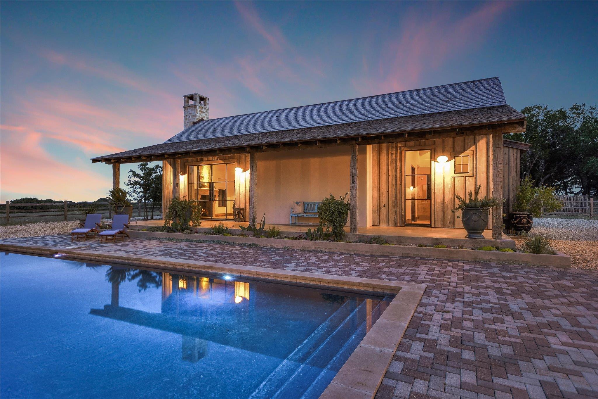 Dripping Springs, TX 78620