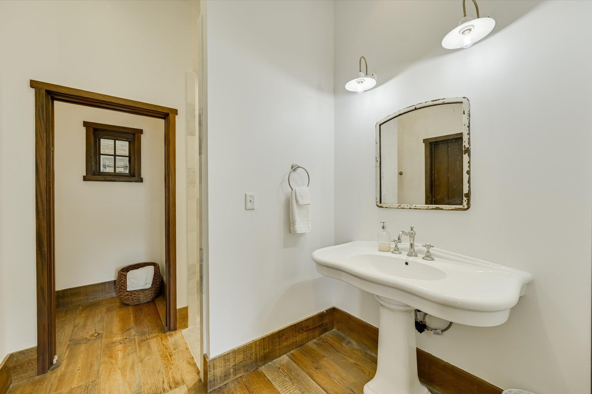 Dripping Springs, TX 78620