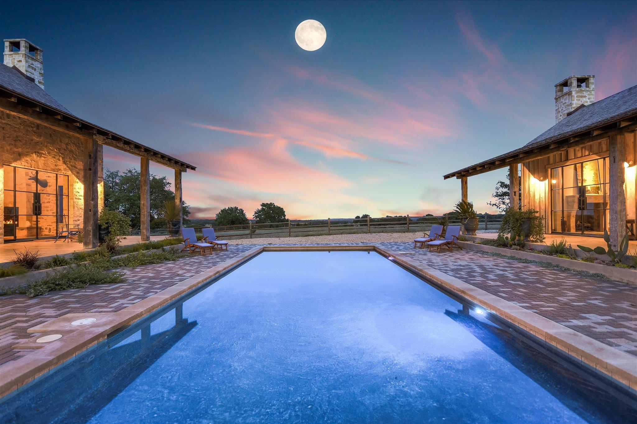 Dripping Springs, TX 78620