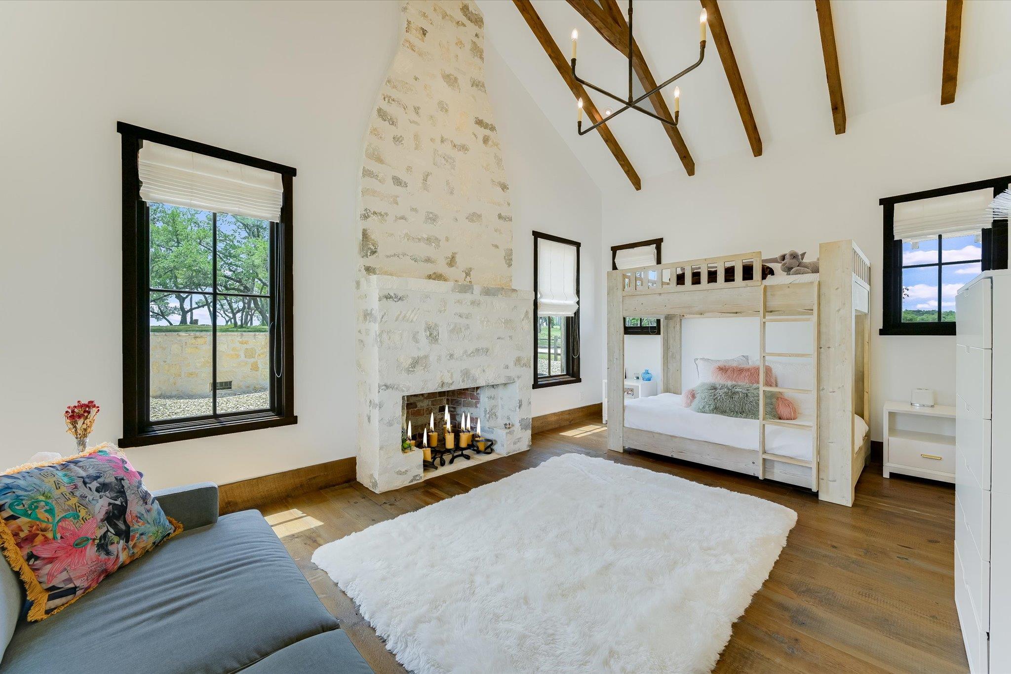 Dripping Springs, TX 78620