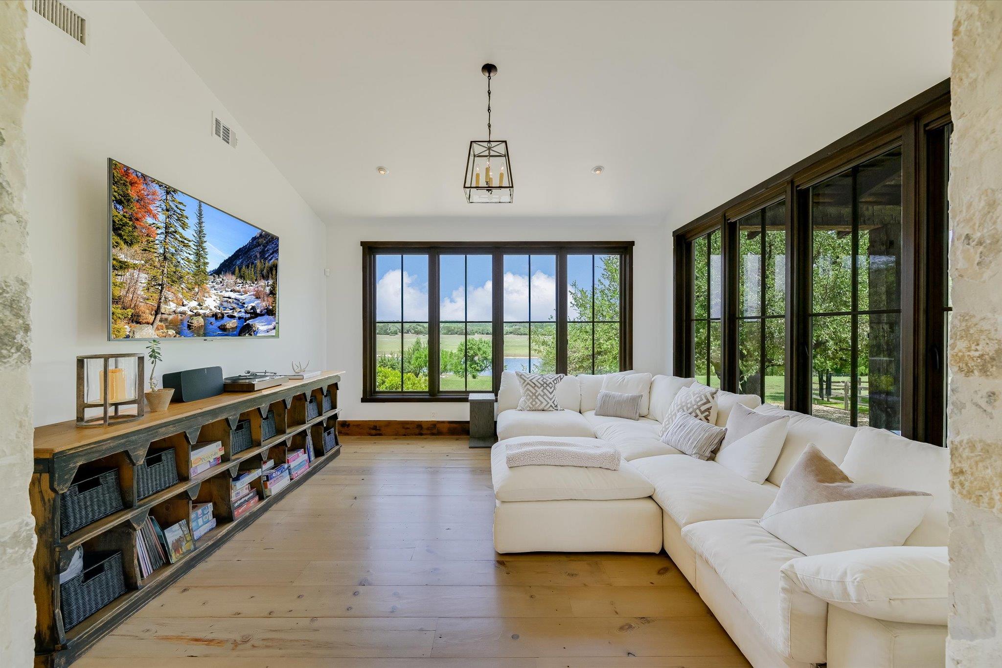 Dripping Springs, TX 78620