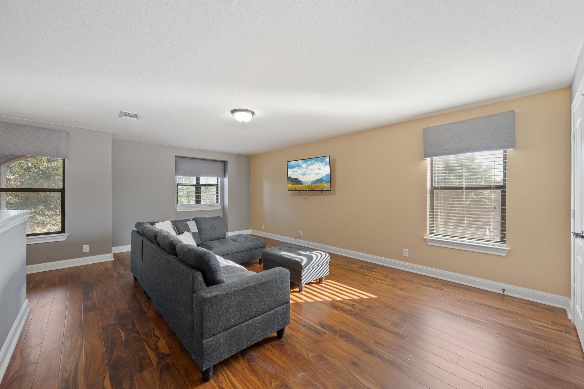 8724 Panadero Dr, Austin, TX 78747