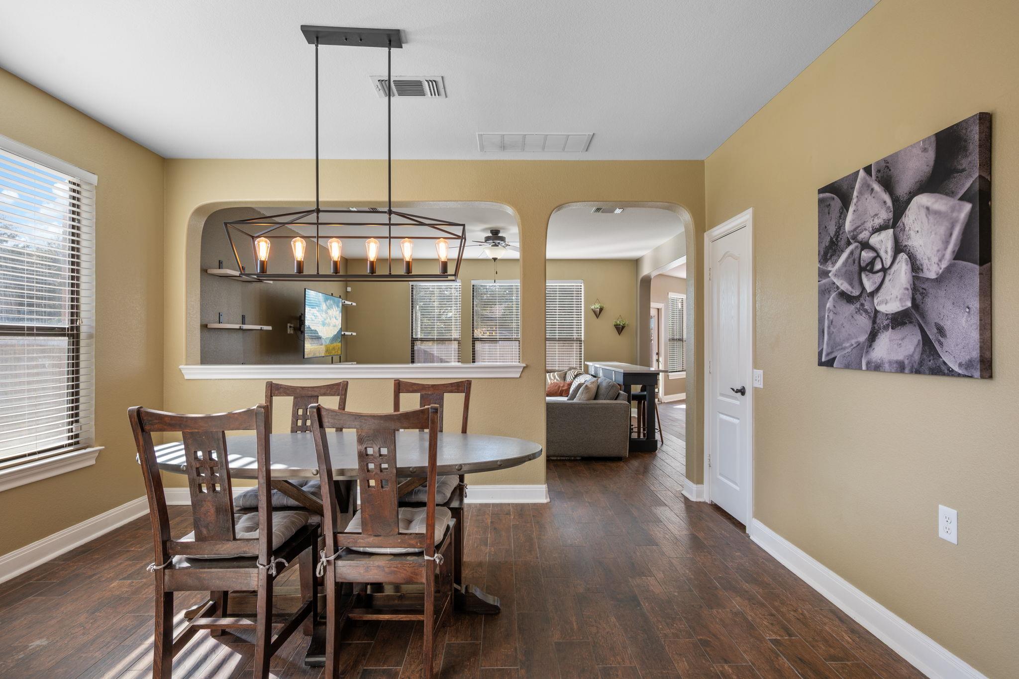 8724 Panadero Dr, Austin, TX 78747