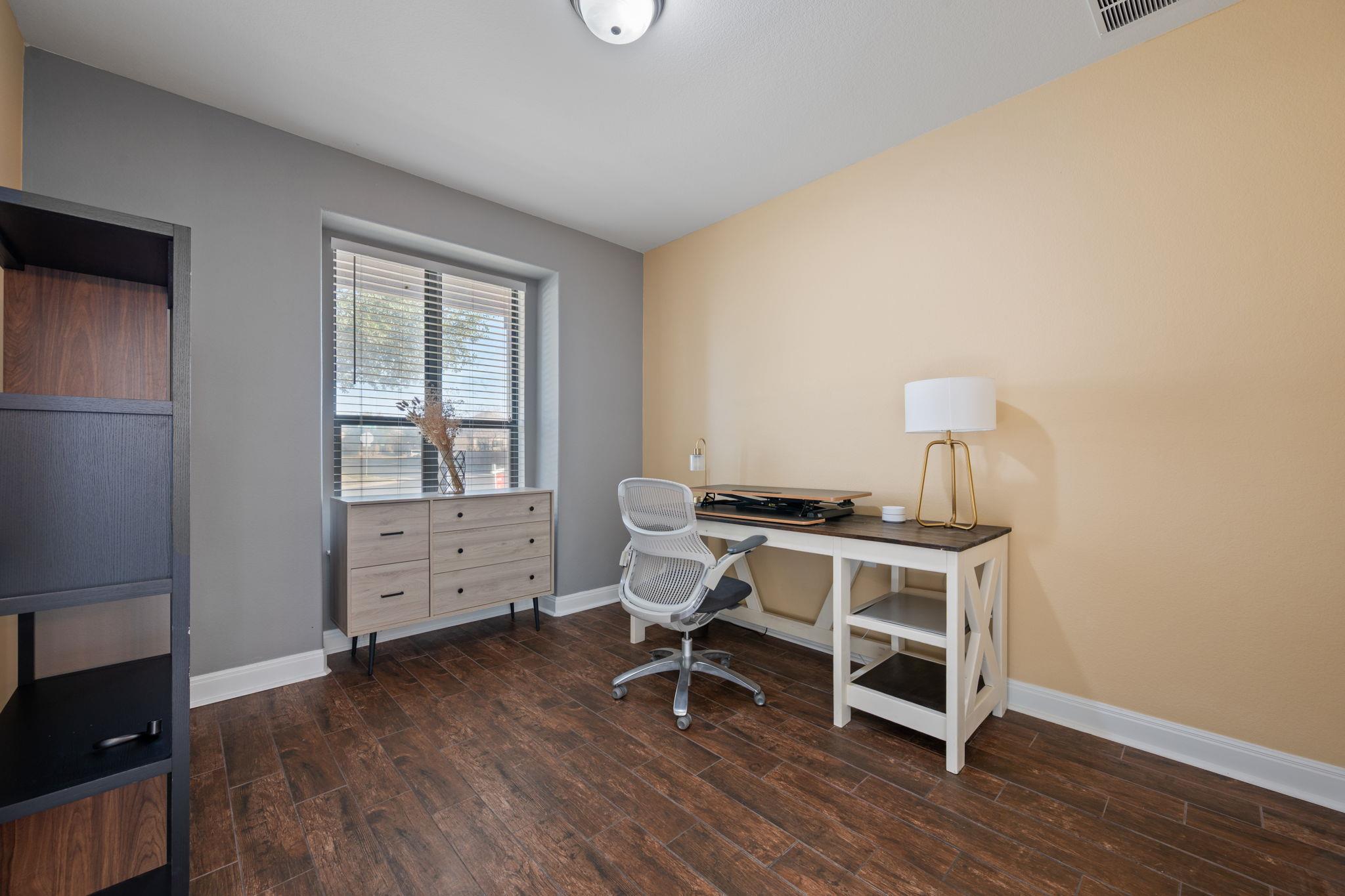 8724 Panadero Dr, Austin, TX 78747