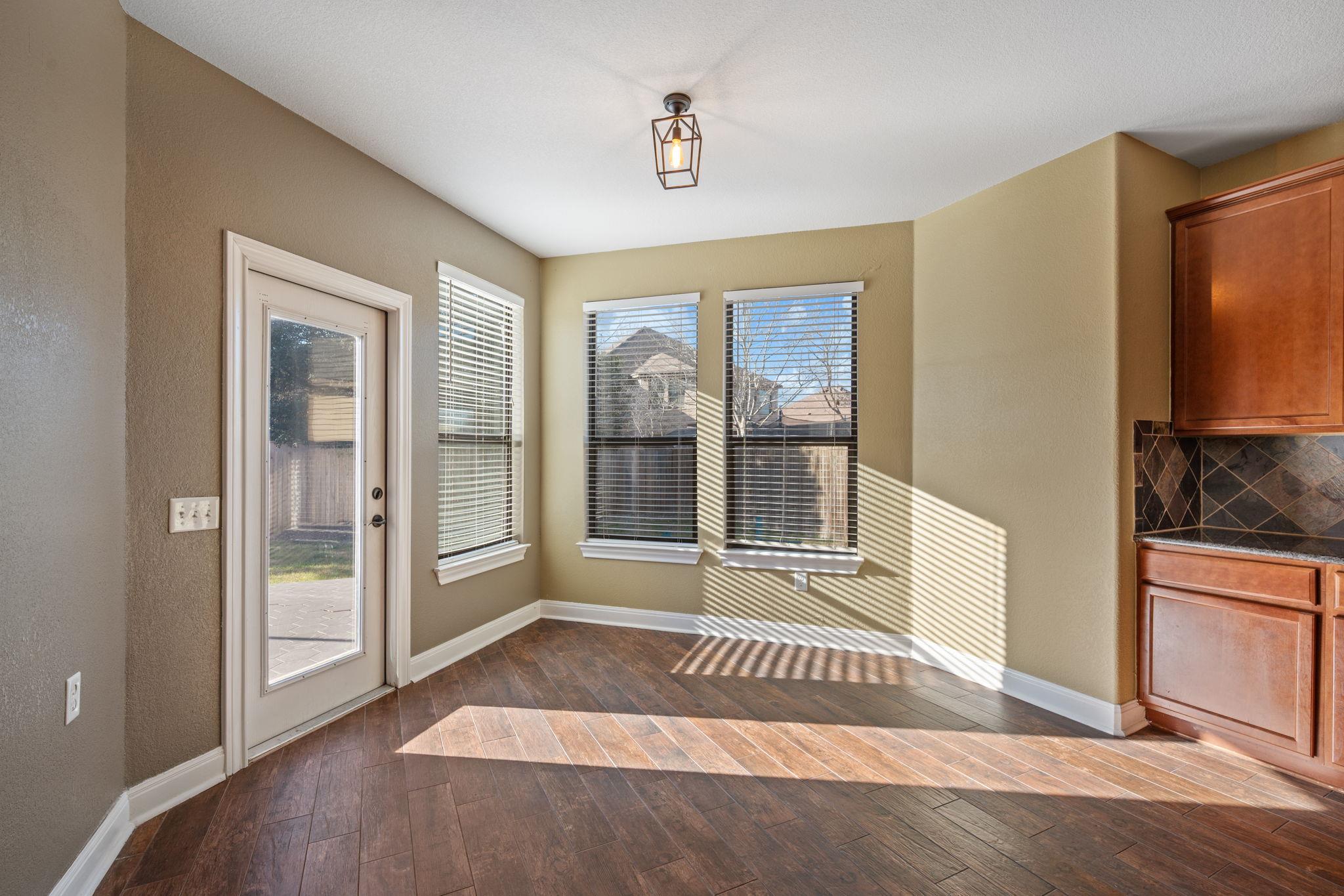 8724 Panadero Dr, Austin, TX 78747