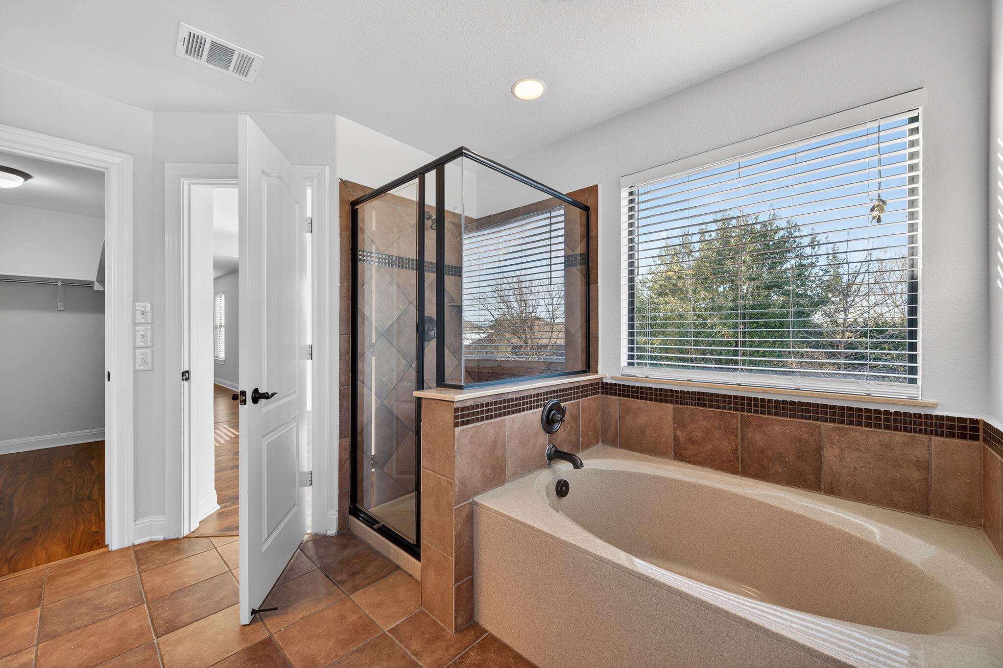 8724 Panadero Dr, Austin, TX 78747