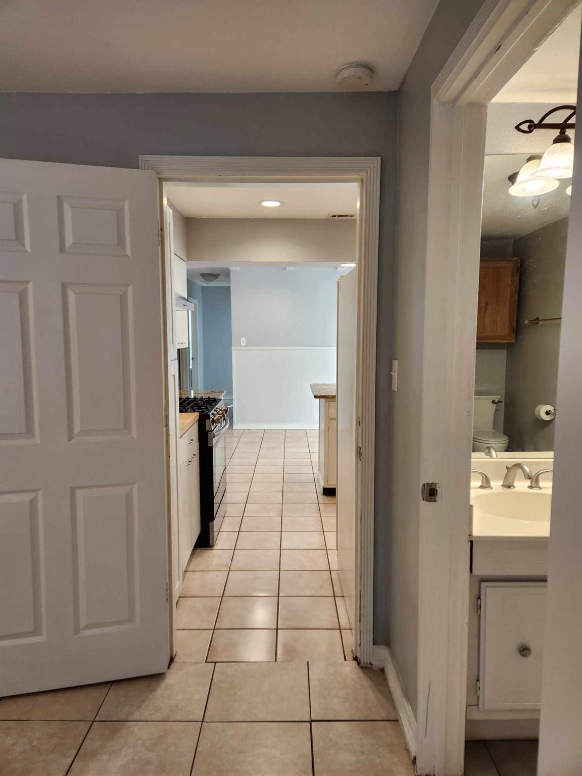 3000 Ray Wood Dr, Austin, TX 78704