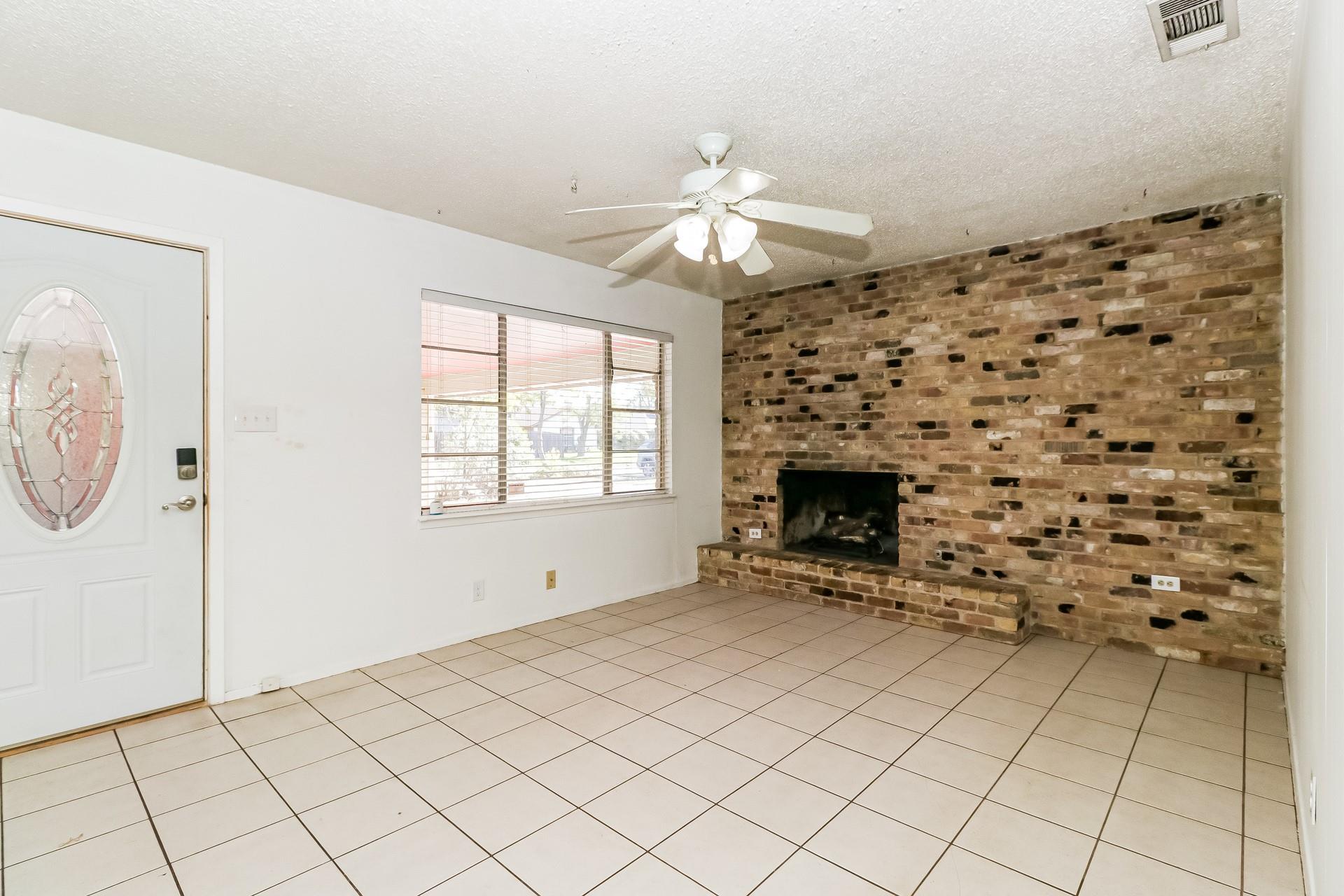 8116 Exmoor Dr # B, Austin, TX 78757