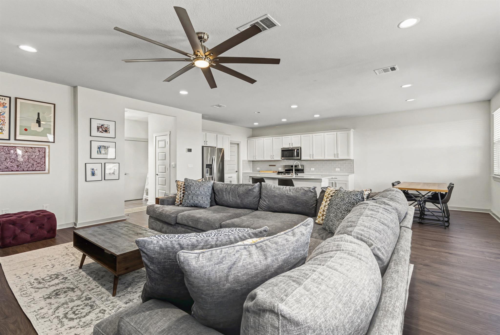 7920 Linnie Ln, Austin, TX 78724