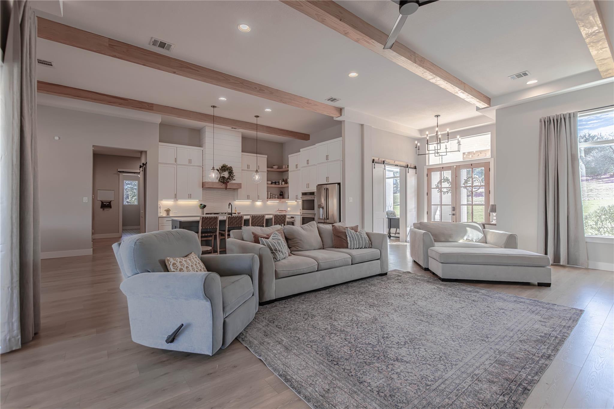 105 Taylor Creek Way, Liberty Hill, TX 78642