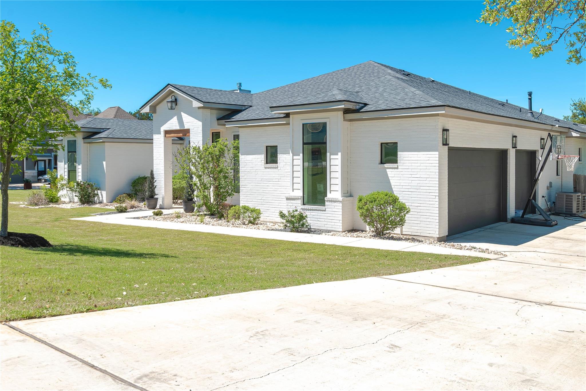 105 Taylor Creek Way, Liberty Hill, TX 78642