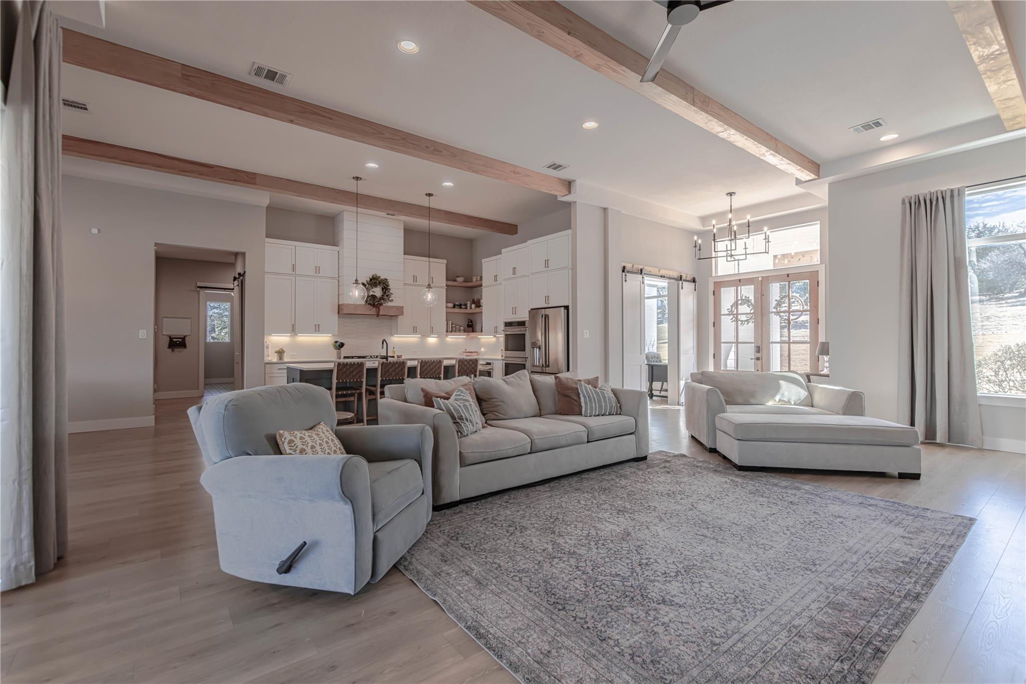 105 Taylor Creek Way, Liberty Hill, TX 78642