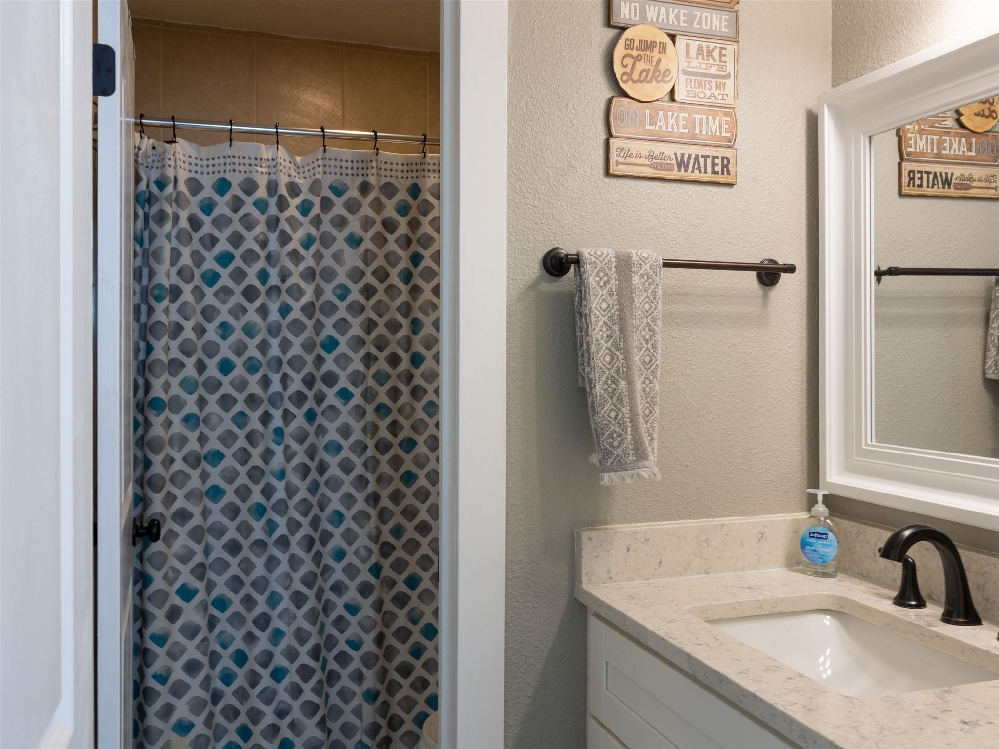 604 Highcrest Dr # 511, Granite Shoals, TX 78654