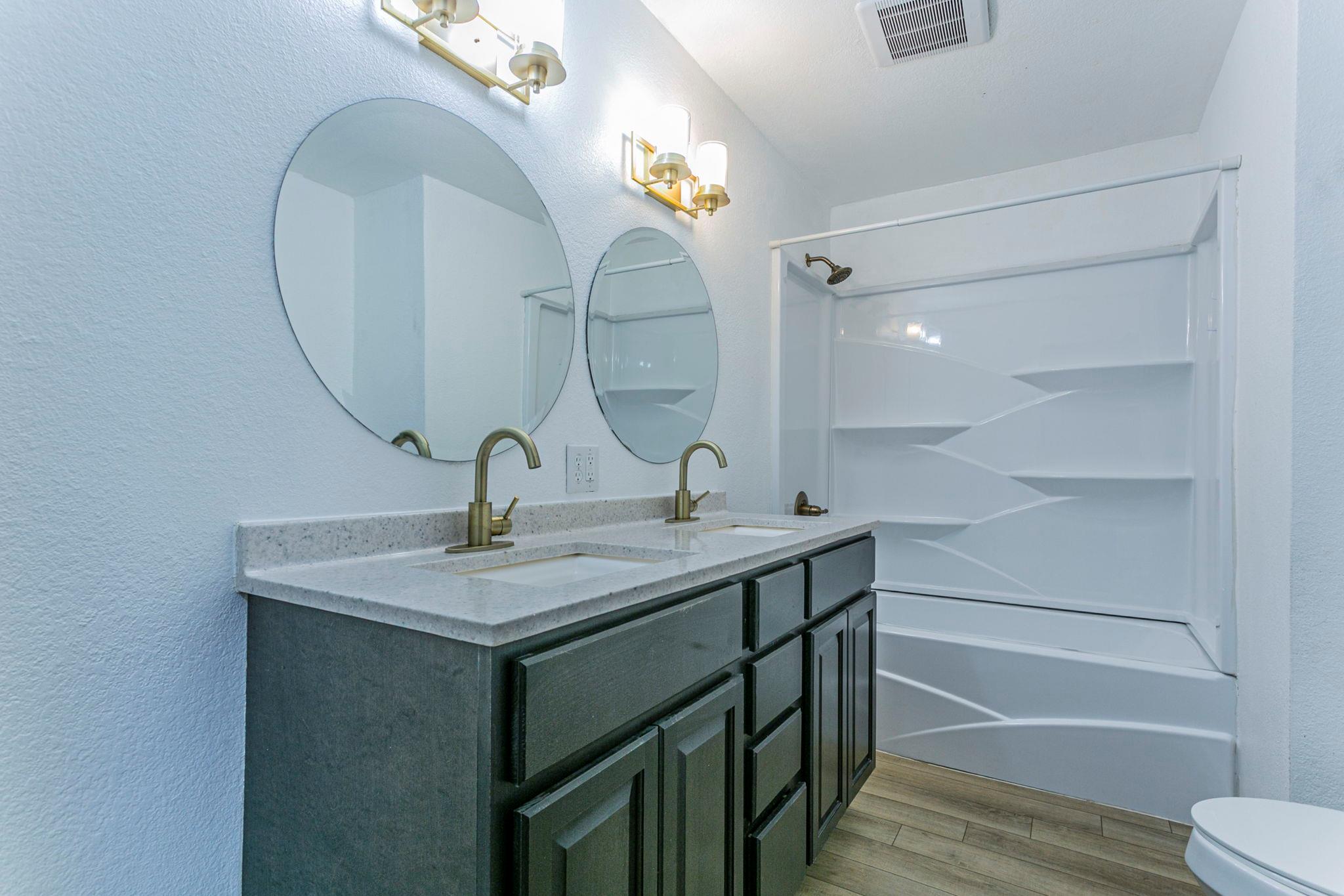 207 N 1st St, Little River Academy, TX 76554