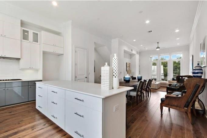 1312 Tinnin Ford Rd, Austin, TX 78741